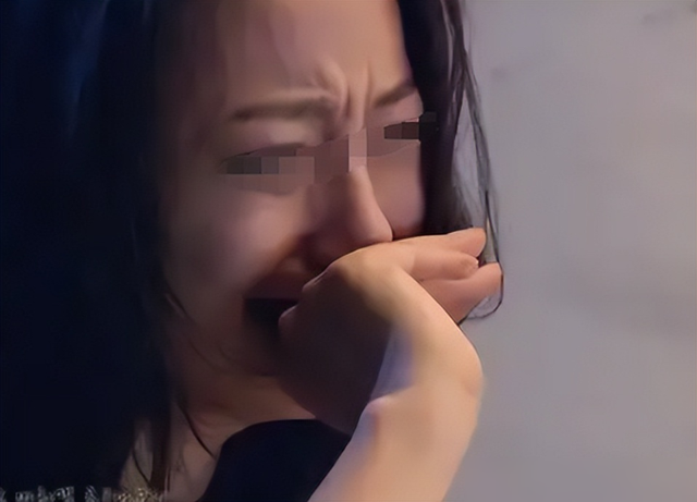 年轻寡妇主动嫁我，洞房那晚，她跪下求我，只提了一个请求