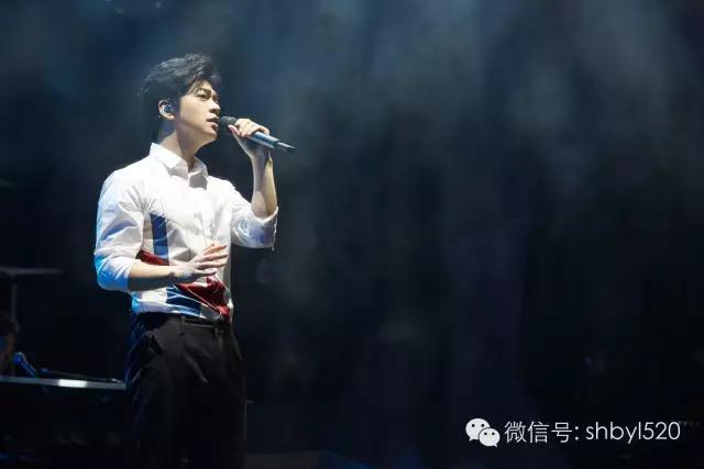 李健哈尔滨演唱会完美落幕！ 全程实况揭秘看这里
