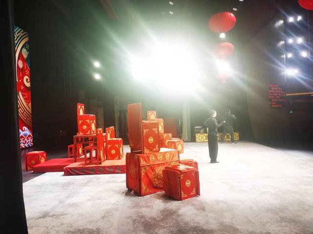 龙年开年，上海戏曲舞台火爆，场次创新高