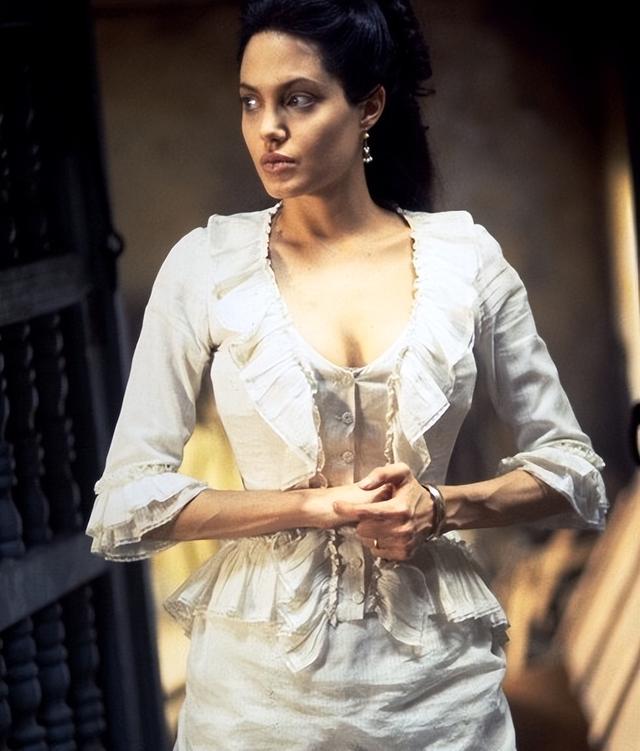 推荐三部欧美大尺度电影！部部限制级，惊艳绝伦