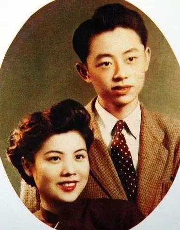 地震中失去双腿，如今婚姻美满：两个人配不配，其实只看一个点