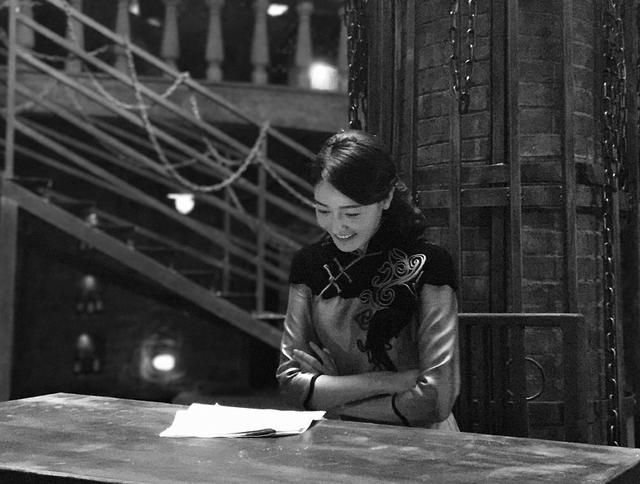 被金庸先生盛赞像香香公主,在《风声》出演何剪烛,她有多美?