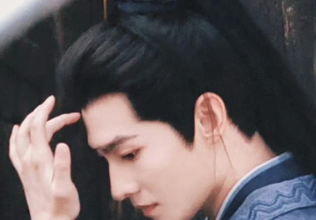 杨洋高马尾造型引爆网络，雨霖铃幕后故事曝光，网友：期待值拉满