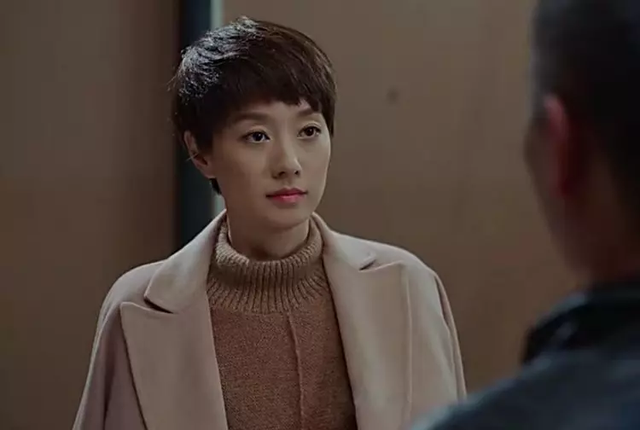 女子酒后说“想要男人”四个闺蜜，立马安排，女子被轮奸！