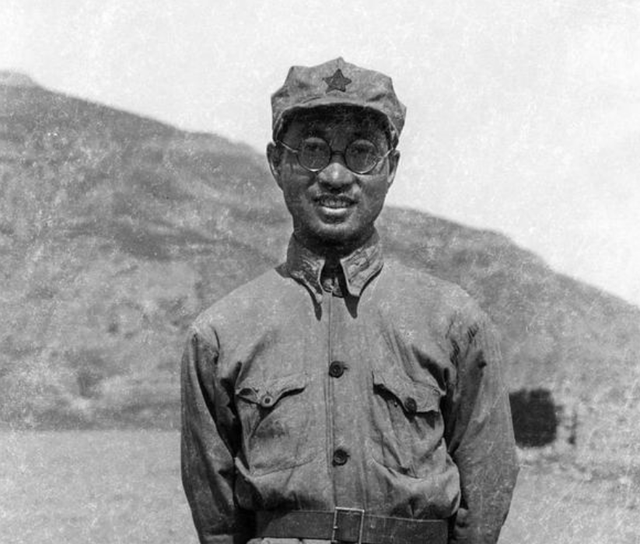 中共特工史上第一个双重间谍，51年判死刑，才说陈赓周总理认识我