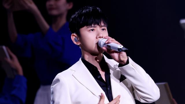 盘点张杰上交给国家的15首歌，高燃曲风红色经典，每次听都超爱