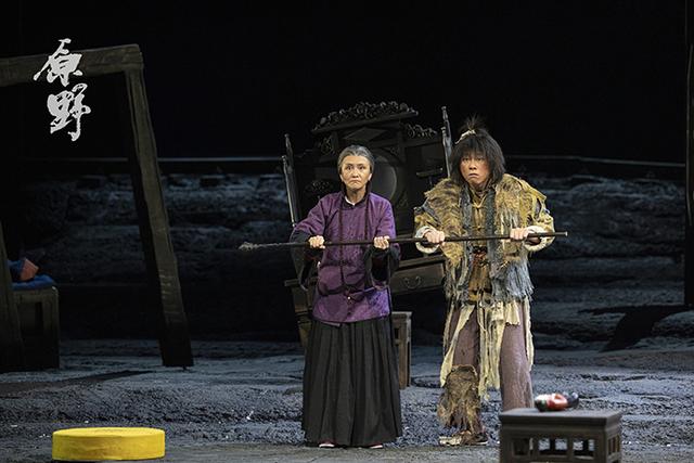 新版话剧《原野》：天地倒悬，呼啸而至