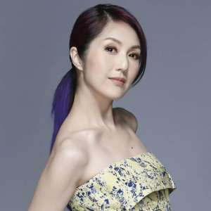 杨千嬅处处吻(杨千嬅《处处吻》火得一塌糊涂，歌迷很不舒服：珍藏的宝贝被毁了)