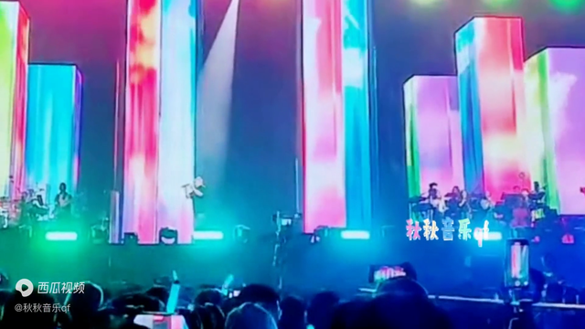 分享一首：全网最好听的歌《刀郎成名曲》水明然：演唱#