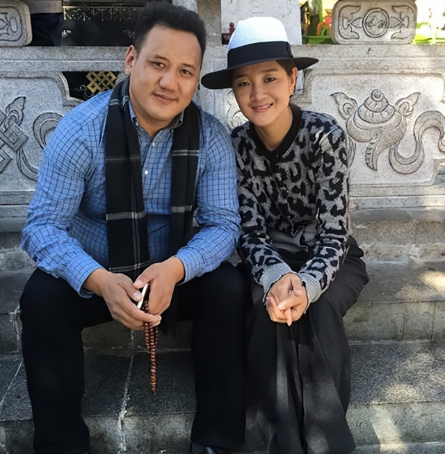 降央卓玛：我这辈子最正确的决定，就是为普通丈夫生了3个孩子