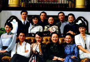 电视剧金粉世家(《金粉世家》结局凄惨，我们为什么意难平？这四个真相说明一切)