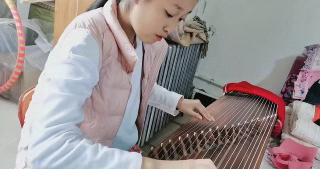 每一个努力生活的你，新年快乐！