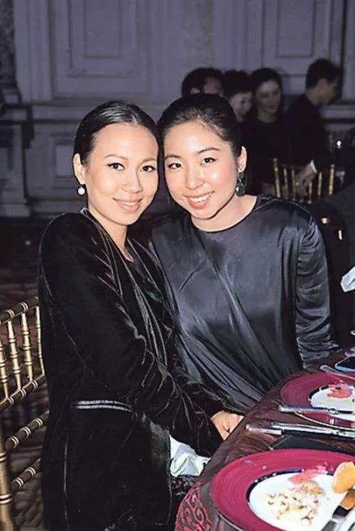 林青霞继女邢嘉倩：31岁似少女，颜值胜过继母的亲闺女