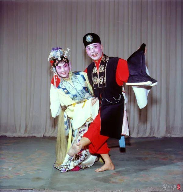 痛别！国家一级演员离世，曾创造连演38天、场场爆满的空前盛况