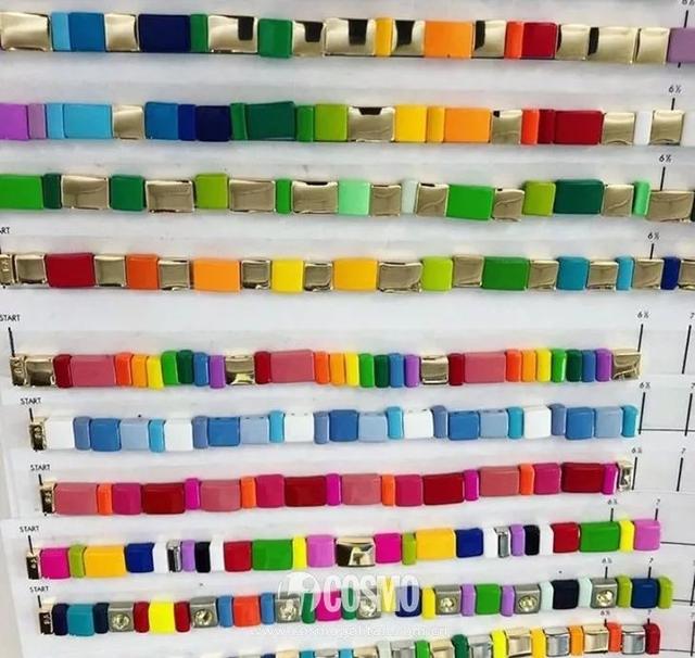 时髦办｜把彩色玩具戴上身，返老还童