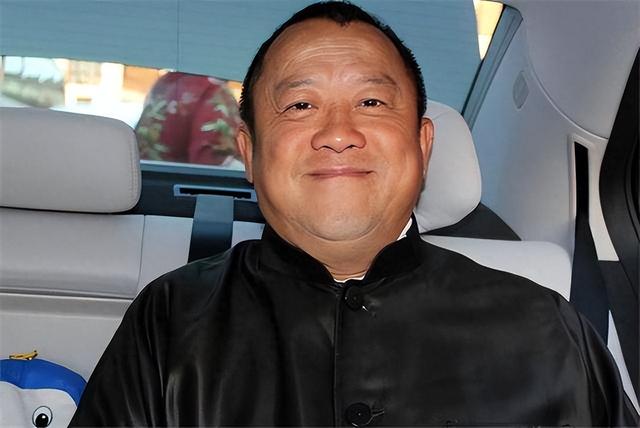 曾志伟春节到加拿大探亲，陪次女曾咏仪全家过年!外孙女已经24岁