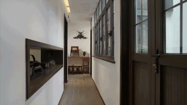 苏州教授一个人住200m²，每天琴棋书画，网友：也太会宅了