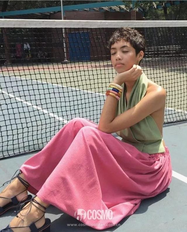 时髦办｜把彩色玩具戴上身，返老还童