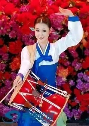 朝鲜之花惊艳全球：美丽背后的传奇故事