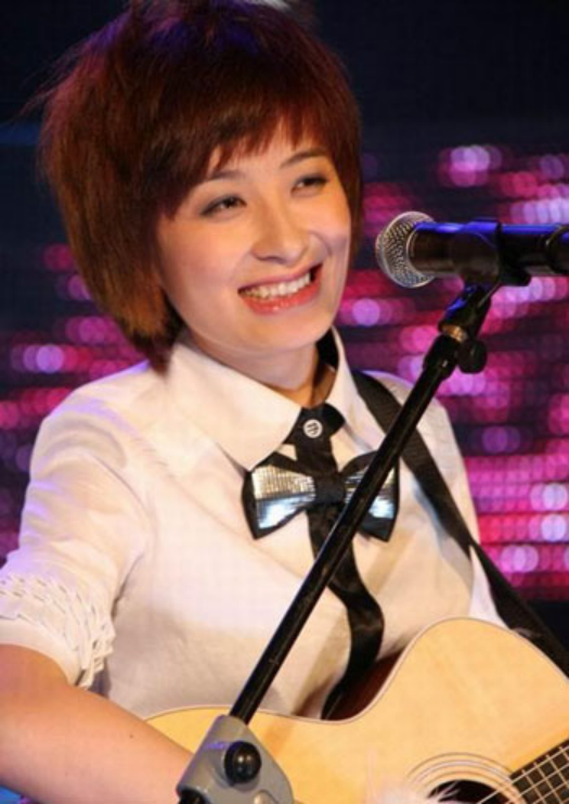 “绵羊音”曾轶可为什么不红了,看看她做了什么就明白了