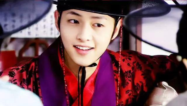 原来wuli宋仲基还有这样的过去