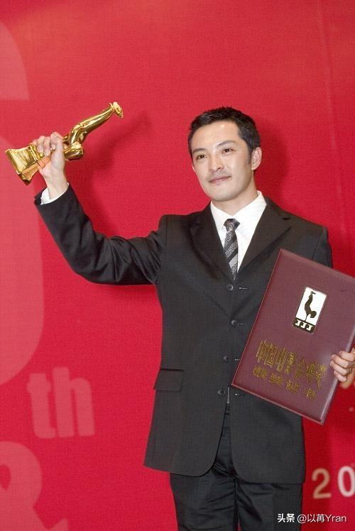 饶敏莉：17岁被邀上春晚，最红时嫁外卖小哥，却把丈夫培养成影帝