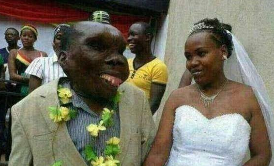 世界上面容最丑的男人！却成为了人生最好的赢家！