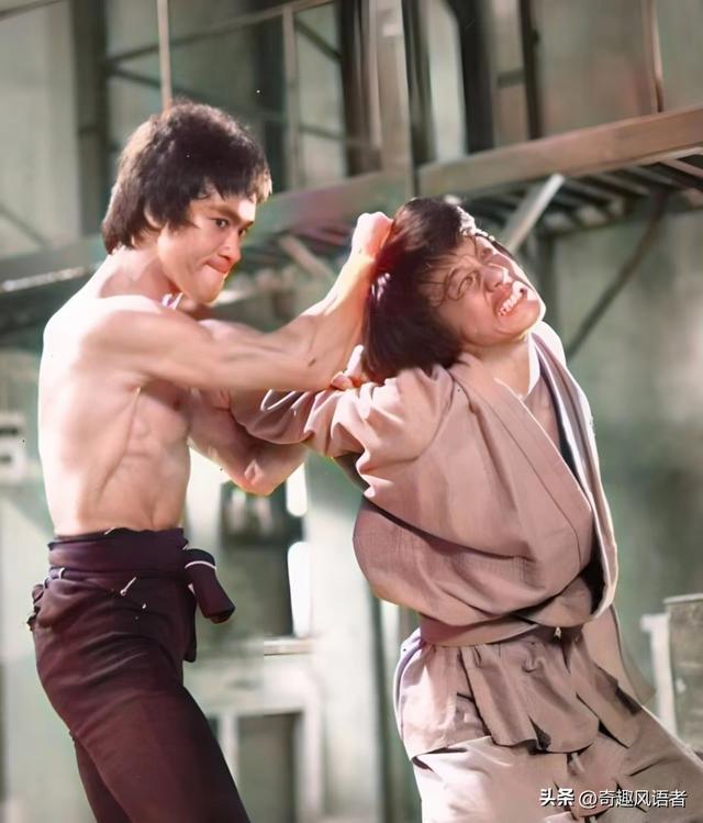 成龙与众多女星的情感秘事，有人为他放弃事业，有人对他不屑一顾