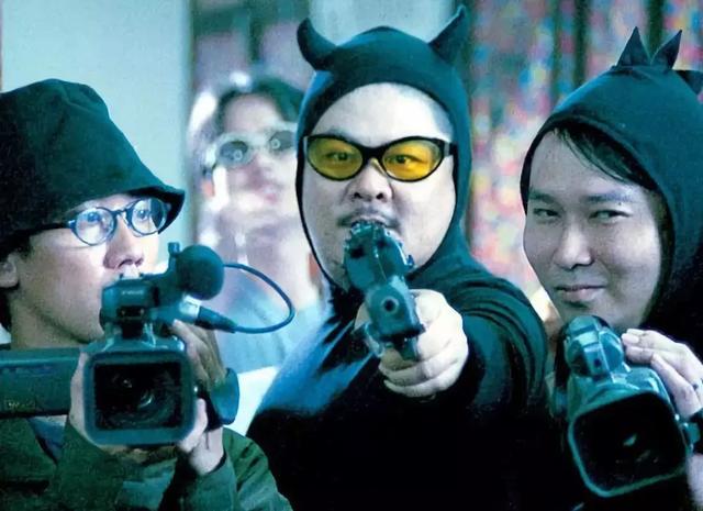 如此「特殊的服务」,这部10万人打出的8.2让人长见识了