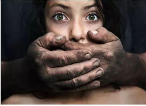 【关注】禽兽父亲性侵女儿,检察院和民政局“联手”了!