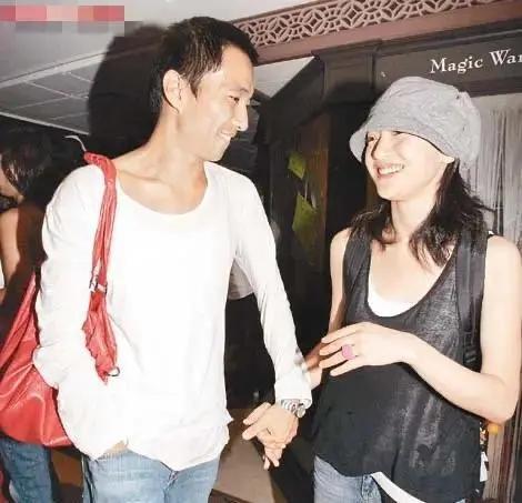 周迅说：李亚鹏满足了我对男人所有的幻想，但没想是一场“劫难”