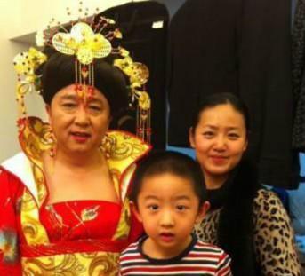 于谦的爸爸和媳妇，为中国相声做出重大贡献，身世终于露出真容