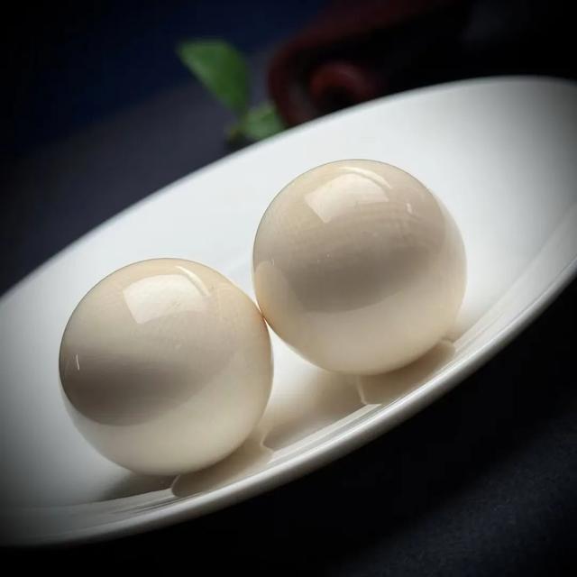 猛犸牙价格一克多少钱？最新猛犸牙价格介绍！