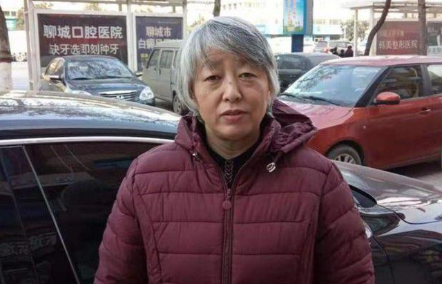 山东于欢案:生母被轮番羞辱,儿子怒捅4人后,千万国人为他求情