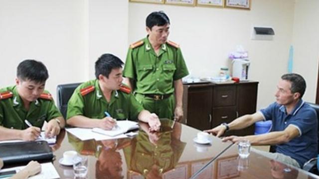 法国男医生性侵33个越南男孩，引渡回国后，法院却把他放走了