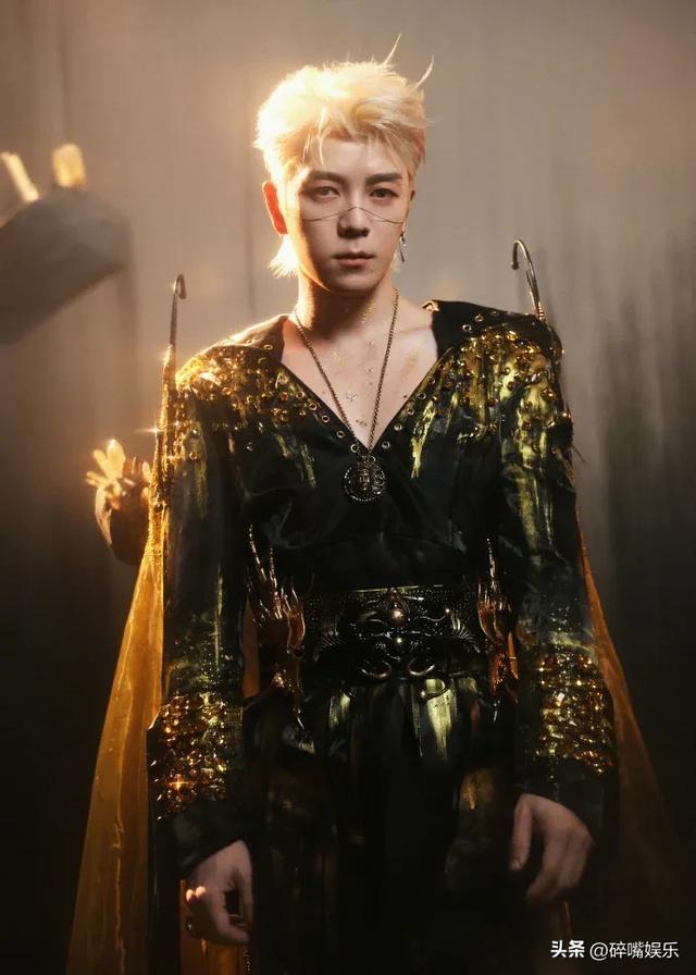 王栎鑫X巡回演唱会：粤会之夜，燃爆青春！