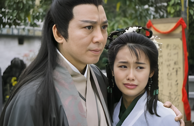 黄蓉被老毒物抓走半年,郭芙到底是谁的孩子?