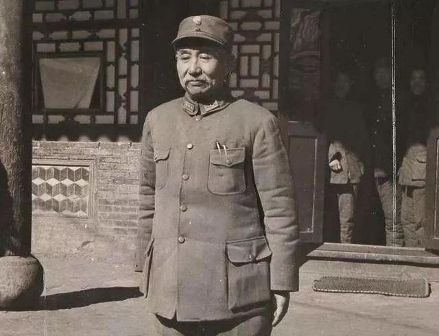 1990年徐向前逝世，徐小岩向中央提三条要求，中央：不能全部同意