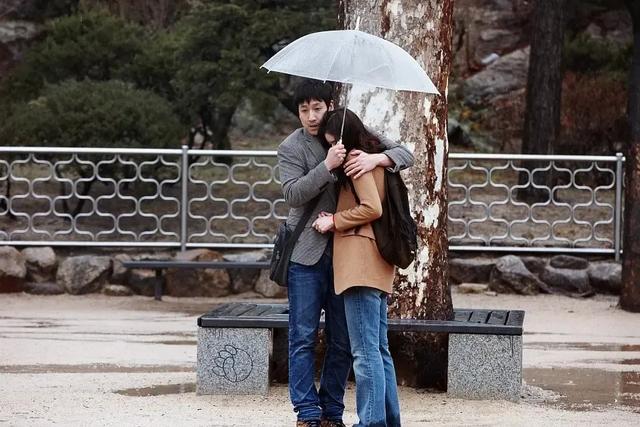 《不是任何人女儿的海媛》孤旅女生的欢愉与泪，心灵的成长与蜕变