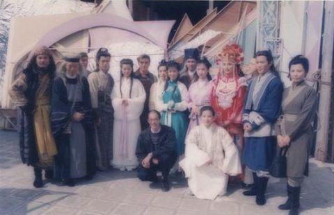 《神雕侠侣》24年后重聚，李莫愁慈眉善目，小龙女丝毫没变