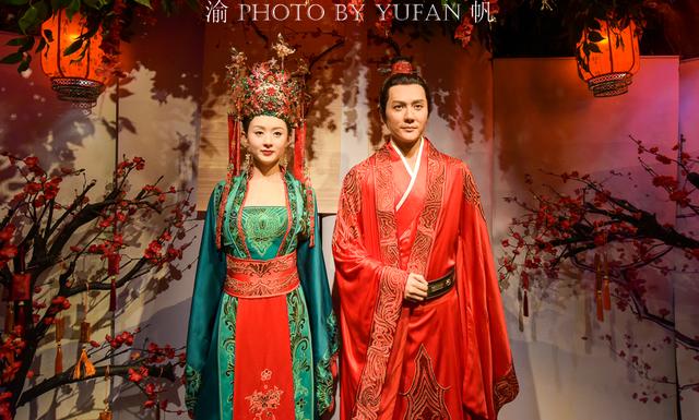 在重庆可以一次与几十位中外明星面对面？没想到竟然是真的