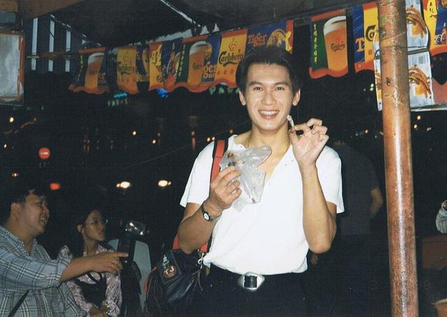 自感对TVB灰心！前亚视小生曝曾一年仅赚得3万，吃饭供楼都成问题