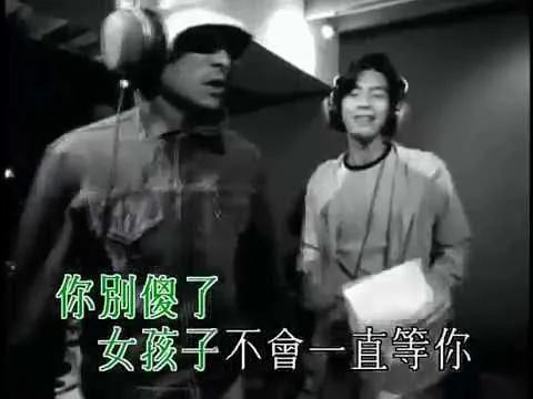 歌手秀恩爱，切忌唱情歌