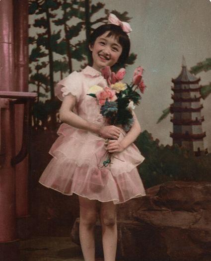 “玉女皇后”杨钰莹的迷乱情史，深陷红楼丑闻，一次恋爱影响一生