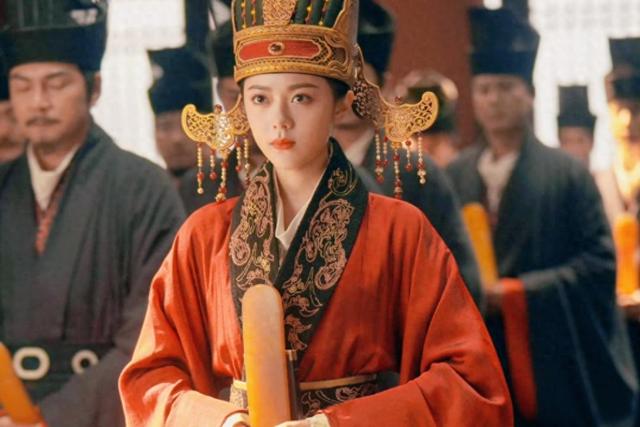 赵今麦星光大赏“怼脸拍”在韩网火了，白宇帆的话，终于有人信了