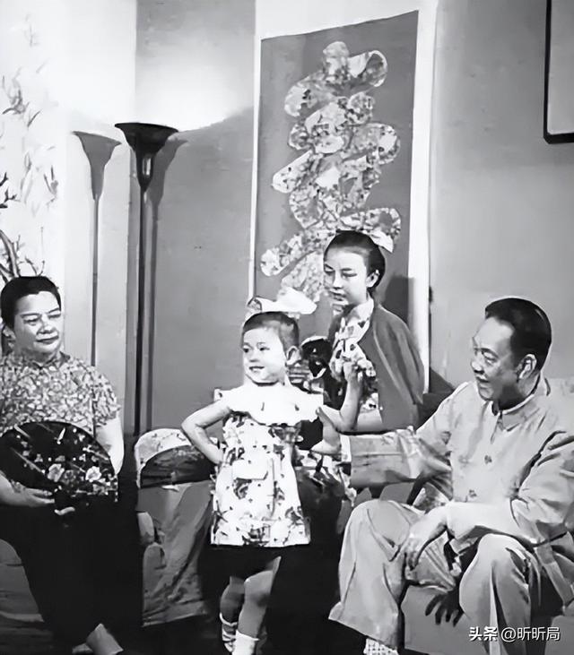 周信芳与裘丽琳二人不仅爱情唯美，所育6子女全是传奇，都有谁？