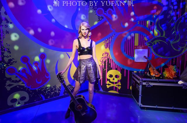 在重庆可以一次与几十位中外明星面对面？没想到竟然是真的