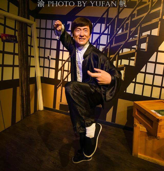 在重庆可以一次与几十位中外明星面对面？没想到竟然是真的