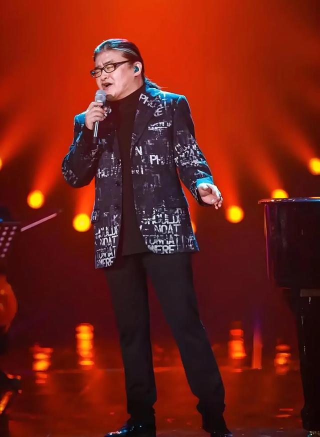 刘欢：乐坛神话背后的坎坷与辉煌