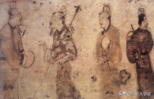 国师是什么样的职位，与太师、丞相相比有哪些特权和作用